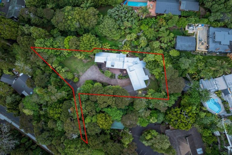 Photo of property in 232b Atkinson Road, Titirangi, Auckland, 0604