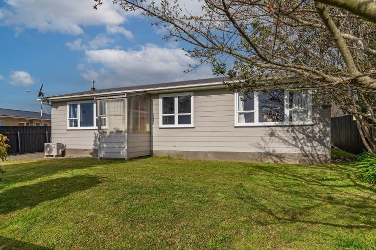 Photo of property in 7 Ryder Crescent, Levin, 5510