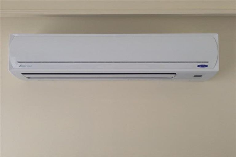 Photo of property in 1-4/26 Jackson Street, West End, Timaru, 7910