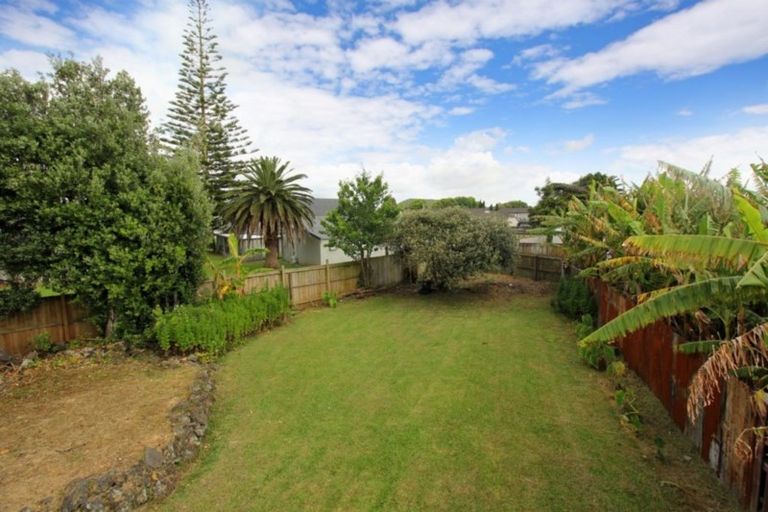 Photo of property in 24 Lynette Place, Mangere, Auckland, 2022