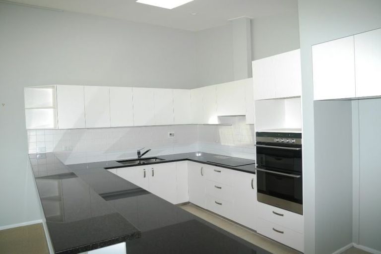 Photo of property in 10/1 Marine Parade, Paraparaumu Beach, Paraparaumu, 5032