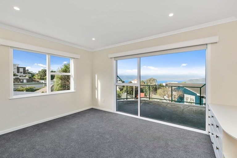 Photo of property in 77 Rangoon Street, Khandallah, Wellington, 6035