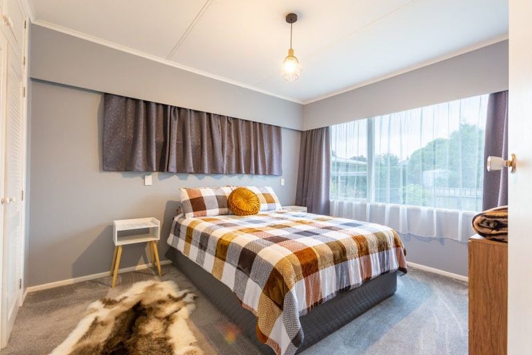 Photo of property in 11 Ries Street, Dannevirke, 4930