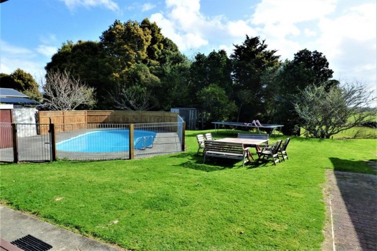 Photo of property in 141 Marsden Point Road, Ruakaka, 0116