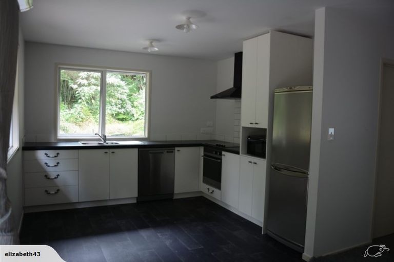 Photo of property in 303 Otumoetai Road, Otumoetai, Tauranga, 3110