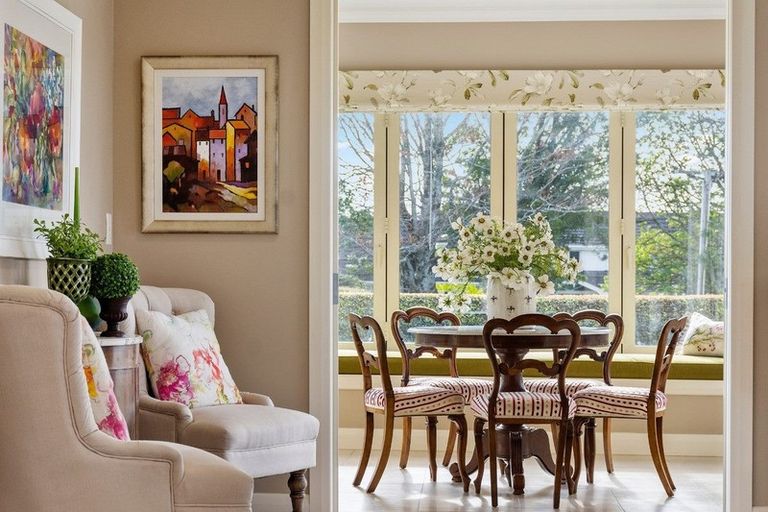 Photo of property in 1 Edgecumbe Road, Tauranga, 3110