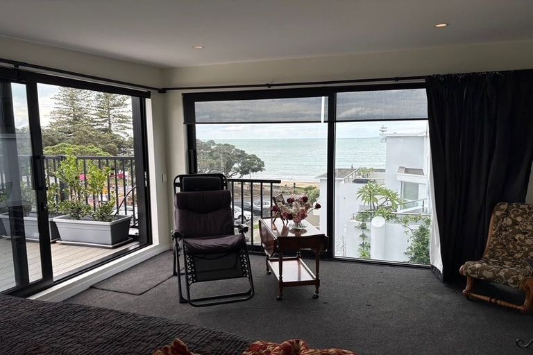 Photo of property in 15a The Strand, Takapuna, Auckland, 0622
