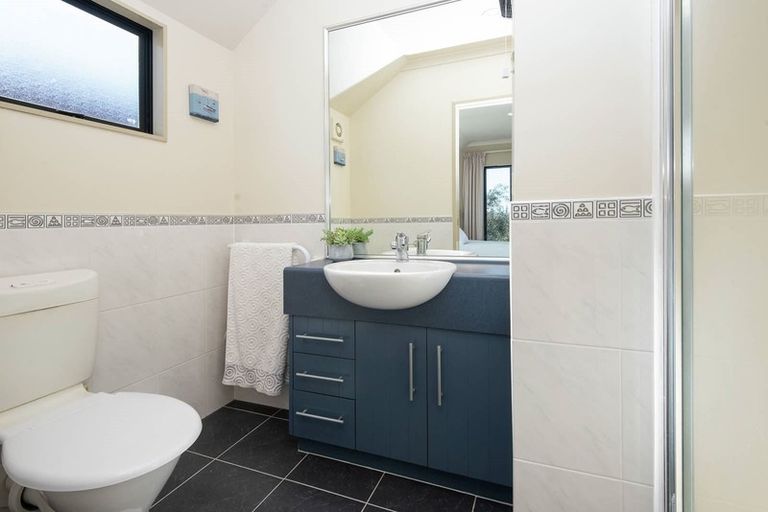 Photo of property in 1/27 Kellaway Drive, East Tamaki, Auckland, 2013