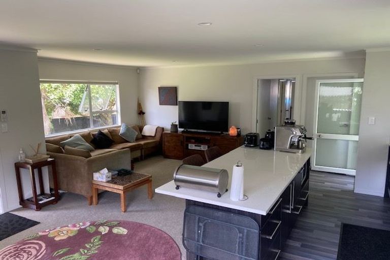 Photo of property in 2 Frank Hewitt Street, Pukekohe, 2120