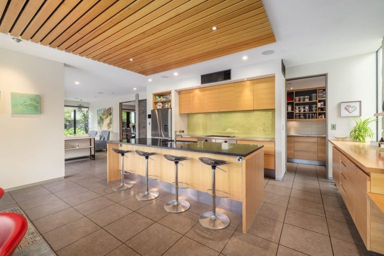 Photo of property in 69 Hartley Avenue, Strowan, Christchurch, 8052