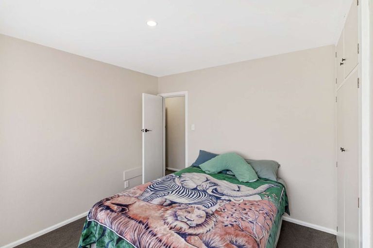 Photo of property in 1/236 Grahams Road, Burnside, Christchurch, 8053