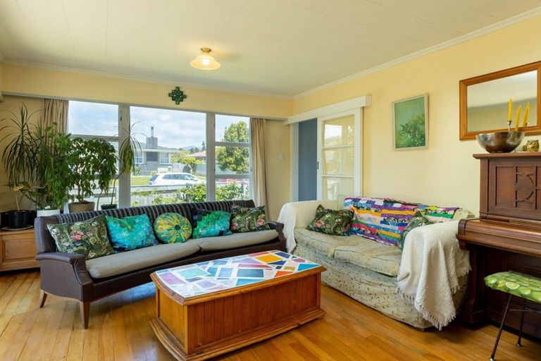 Photo of property in 10 Karina Crescent, Redwoodtown, Blenheim, 7201