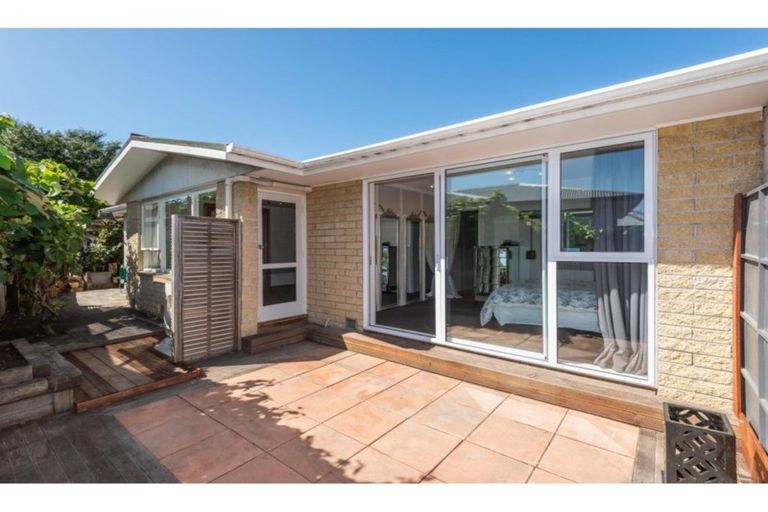 Photo of property in 4/50 Cranford Street, St Albans, Christchurch, 8014