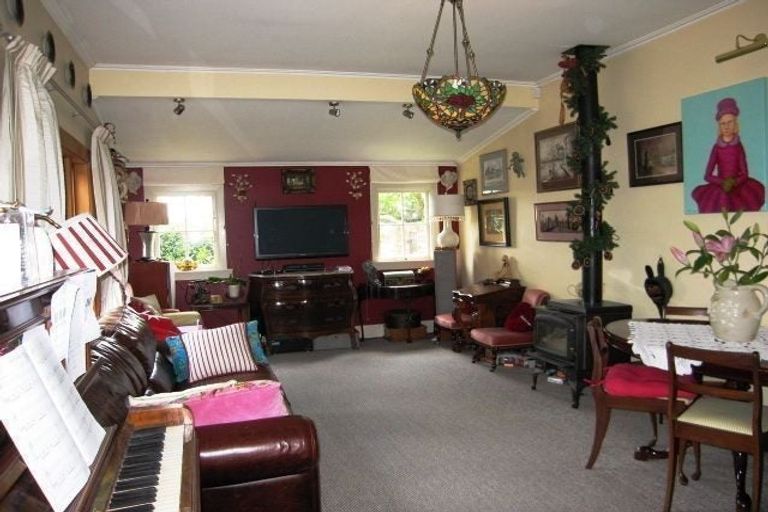 Photo of property in 231 Springfield Road, St Albans, Christchurch, 8014