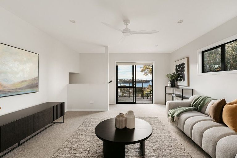 Photo of property in 2 Keam Way, Welcome Bay, Tauranga, 3112