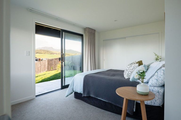 Photo of property in 52 Rangitahi Road, Raglan, 3225