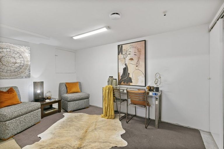 Photo of property in 10 Erris Street, Johnsonville, Wellington, 6037