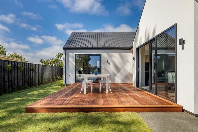 Photo of property in 60b Brookside Terrace, Bryndwr, Christchurch, 8053