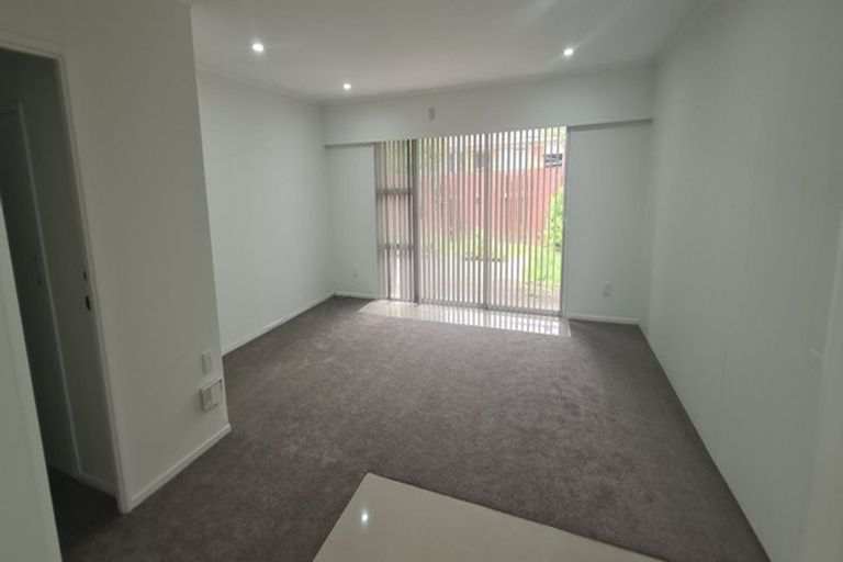 Photo of property in 2/81 Puhinui Road, Papatoetoe, Auckland, 2104