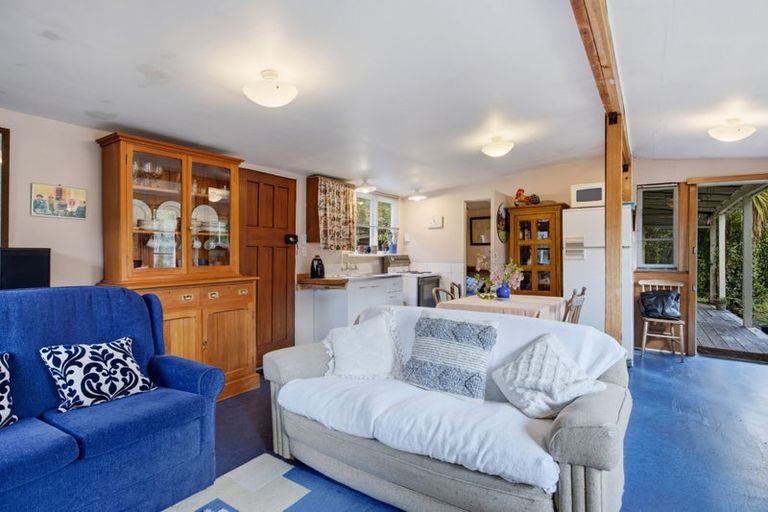 Photo of property in 3 Esplanade, Warrington, Waikouaiti, 9471