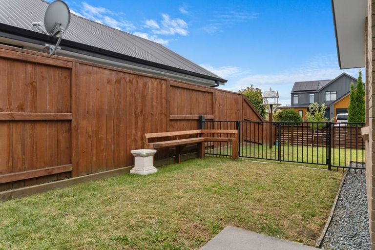Photo of property in 110 Penetaka Heights, Pyes Pa, Tauranga, 3112