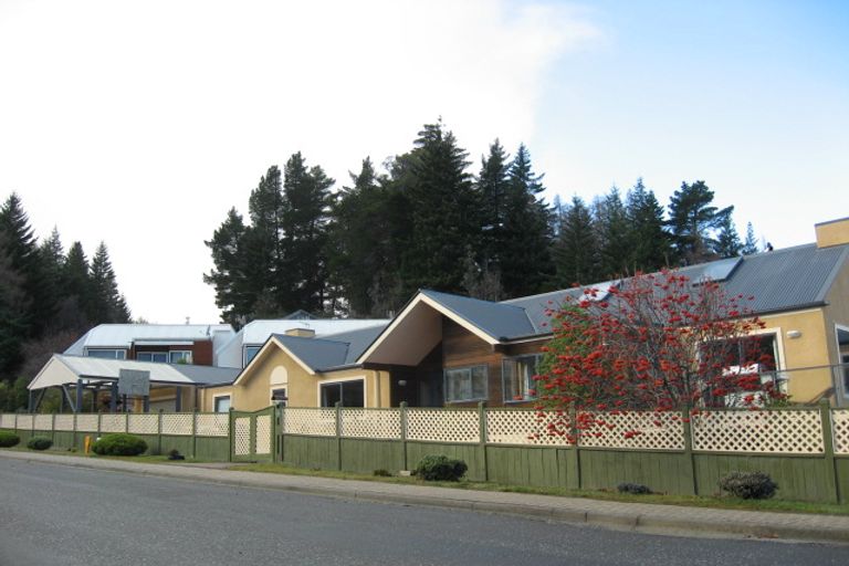 Photo of property in 1a London Lane, Queenstown, 9300