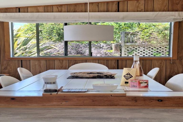 Photo of property in 5 Ward Place, Puponga, Collingwood, 7073