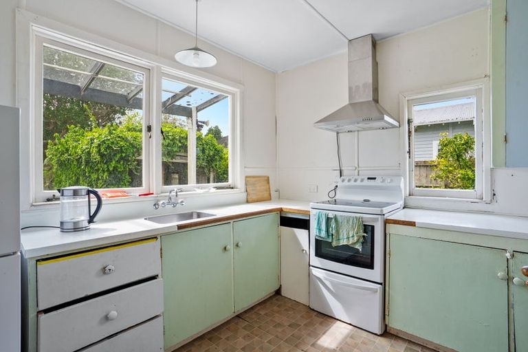 Photo of property in 17 Napier Avenue, Takapuna, Auckland, 0622