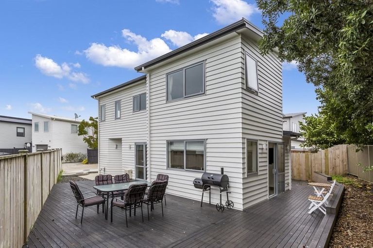 Photo of property in 43 Nautilus Drive, Gulf Harbour, Whangaparaoa, 0930