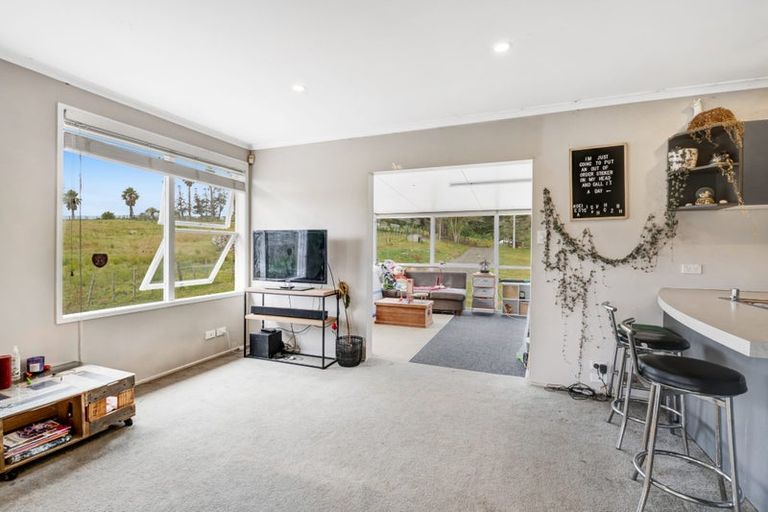 Photo of property in 411 Pine Valley Road, Dairy Flat, Silverdale, 0992