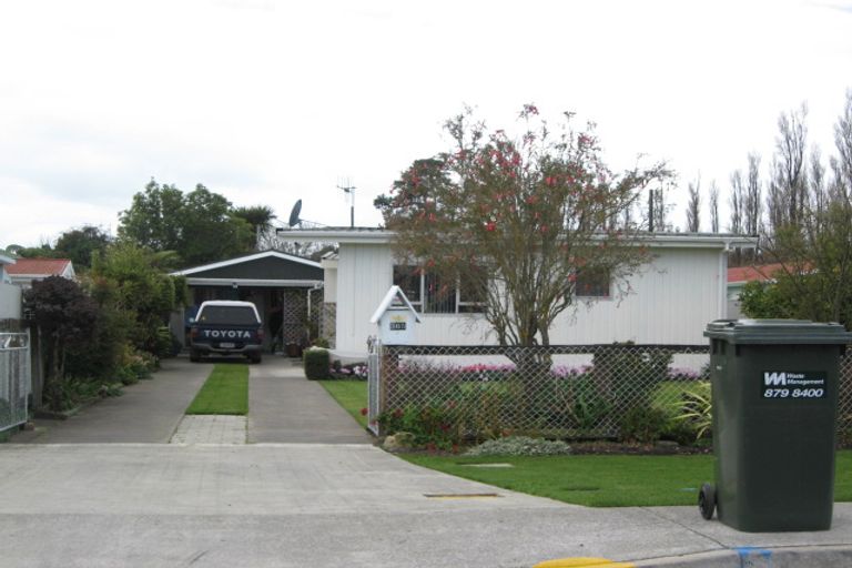 Photo of property in 365 Clifton Road, Te Awanga, 4102