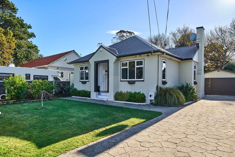 Photo of property in 46 Stellin Street, Boulcott, Lower Hutt, 5011