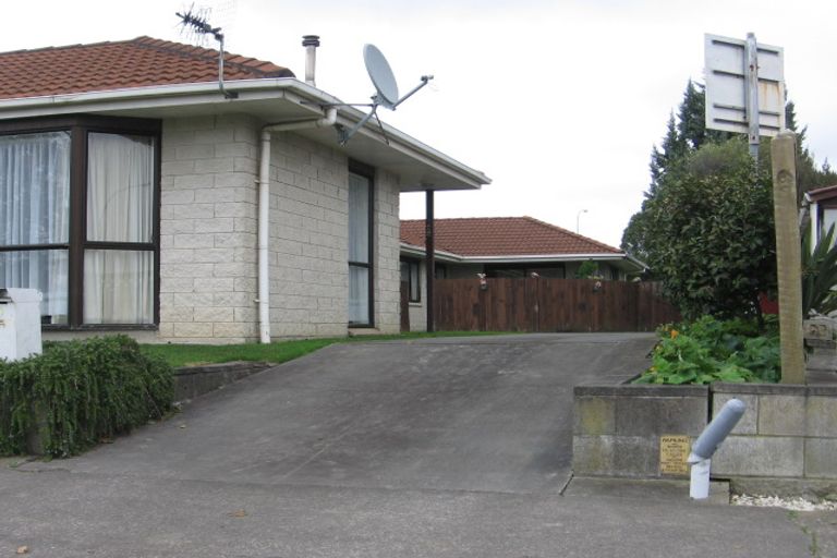 Photo of property in 1/4 Karamea Crescent, Kelvin Grove, Palmerston North, 4414