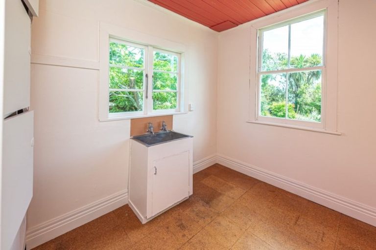 Photo of property in 4 Stark Street, Durie Hill, Whanganui, 4500