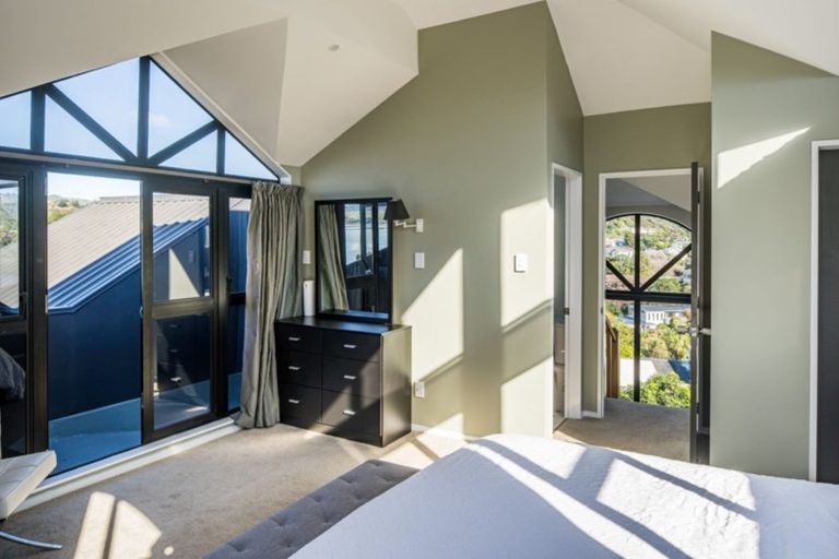 Photo of property in 28a Seaview Road, Paremata, Porirua, 5024