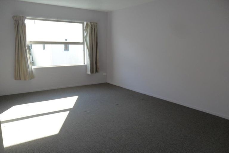 Photo of property in 2/75 Burke Street, Addington, Christchurch, 8024