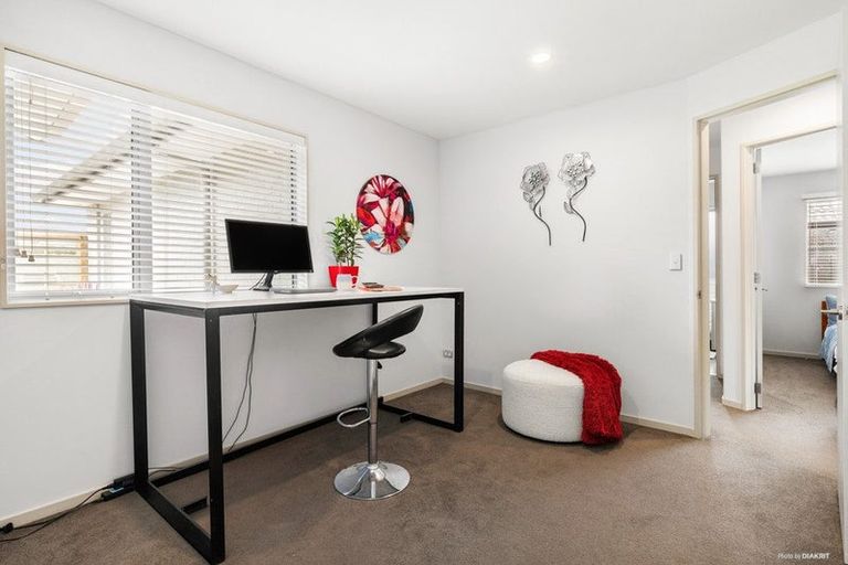 Photo of property in 30 Castellina Drive, Karaka, Papakura, 2113