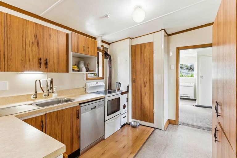 Photo of property in 13 Queen Street, Brighton, Dunedin, 9035