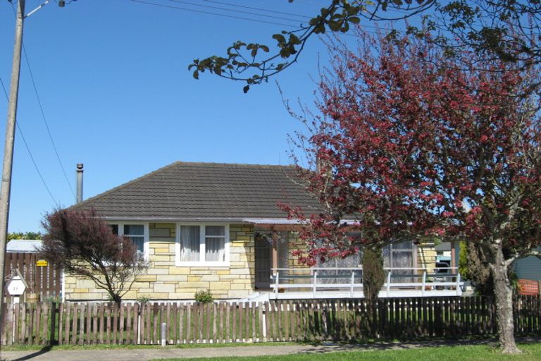 Photo of property in 27 Cobham Crescent, Huntly, 3700