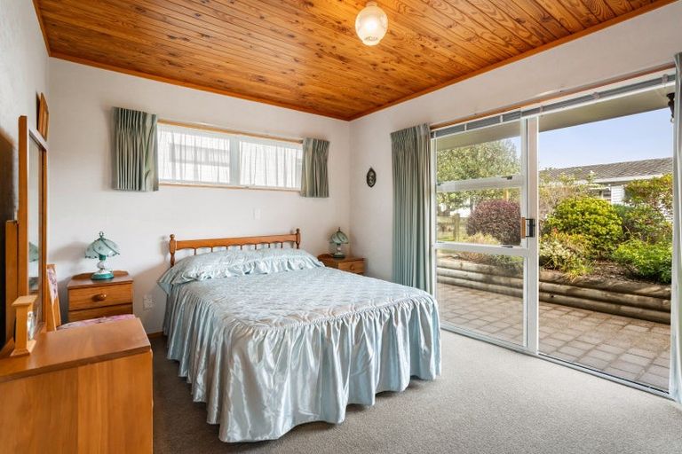 Photo of property in 104 Moana Anu Anu Avenue, Whangamata, 3620
