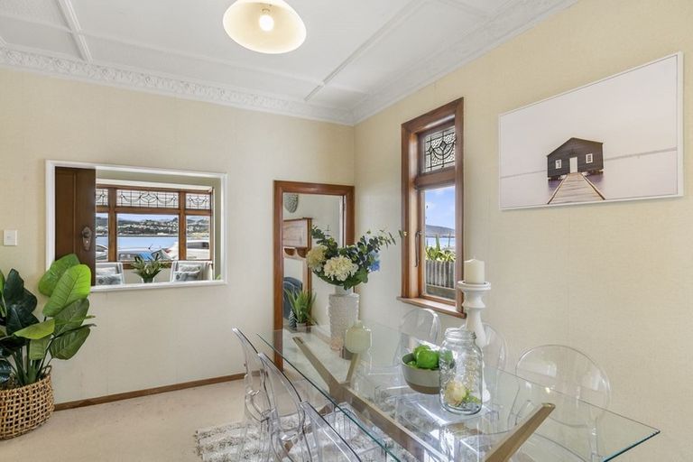 Photo of property in 238 Queens Drive, Lyall Bay, Wellington, 6022