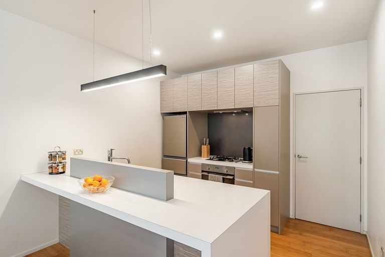 Photo of property in 60 Saddleback Grove, Karori, Wellington, 6012