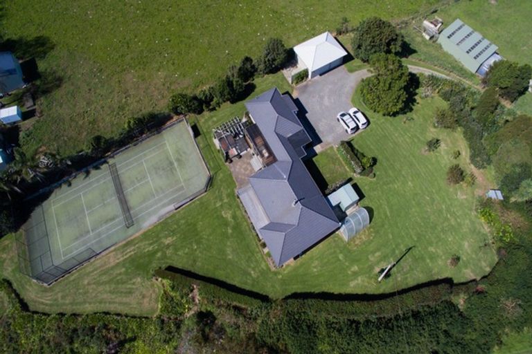 Photo of property in 156 Pukehina Beach Road, Pukehina, Te Puke, 3189