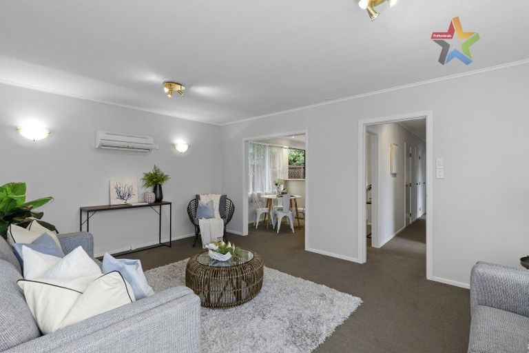 Photo of property in 70 Major Drive, Kelson, Lower Hutt, 5010