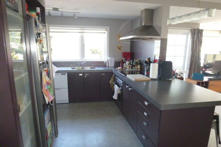 Photo of property in 83 Totara Road, Miramar, Wellington, 6022