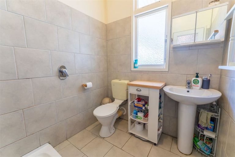 Photo of property in 16 Foyle Street, Oamaru North, Oamaru, 9400