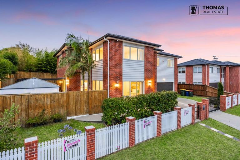 Photo of property in 1b Waitaki Street, Sunnyvale, Auckland, 0612