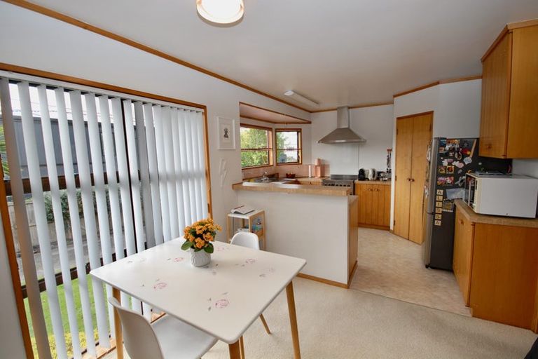 Photo of property in 2/78 Nile Road, Milford, Auckland, 0620