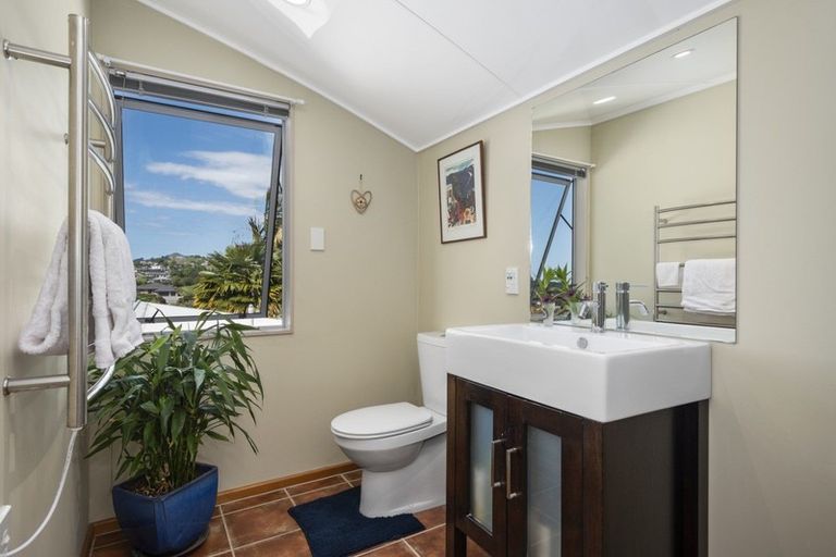 Photo of property in 246 Waitaha Road, Welcome Bay, Tauranga, 3112