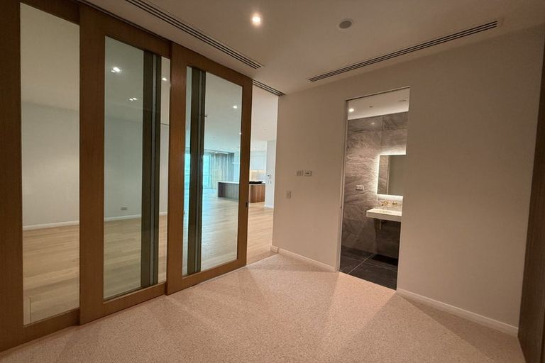 Photo of property in 906/20 Omana Road, Milford, Auckland, 0620